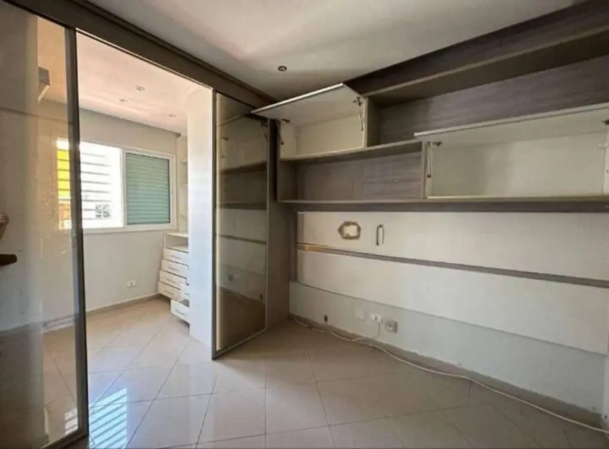 Foto 3 de Sobrado com 2 quartos para alugar, 97m2 em Vila Camilópolis, Santo Andre - SP