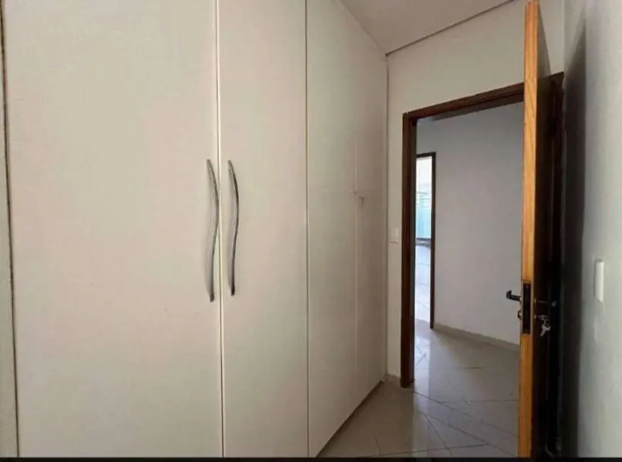 Foto 5 de Sobrado com 2 quartos para alugar, 97m2 em Vila Camilópolis, Santo Andre - SP