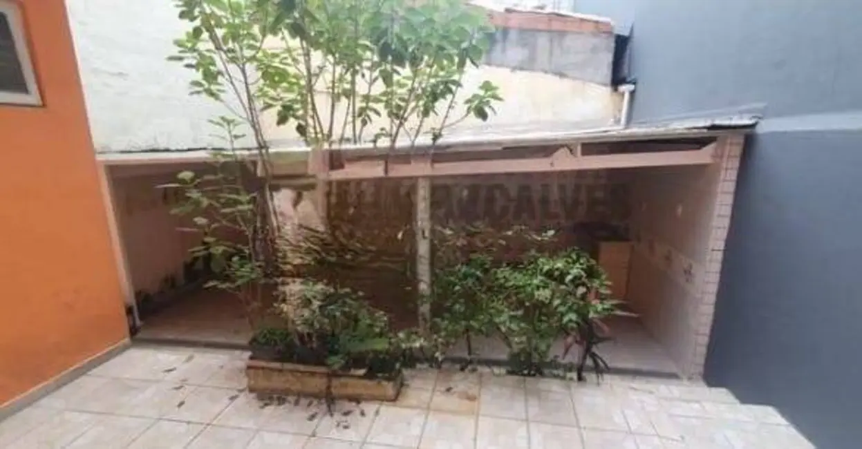 Sobrado para alugar, 254m2 em Centro, Sao Bernardo Do Campo - SP - imagem 1 Foto 1 de Sobrado para alugar, 254m2 em Centro, Sao Bernardo Do Campo - SP