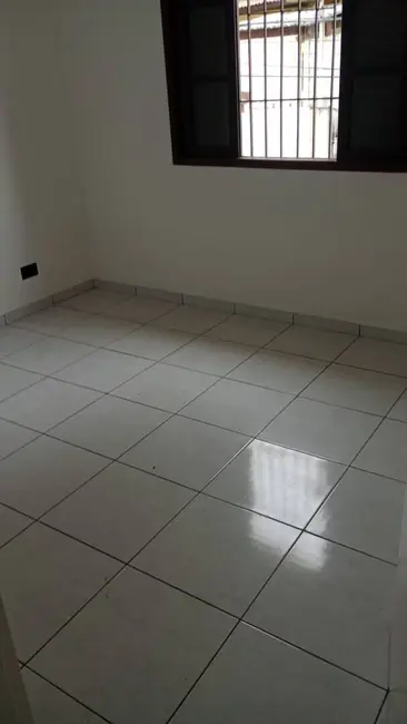 Foto 2 de Sobrado com 2 quartos para alugar, 130m2 em Vila Francisco Matarazzo, Santo Andre - SP