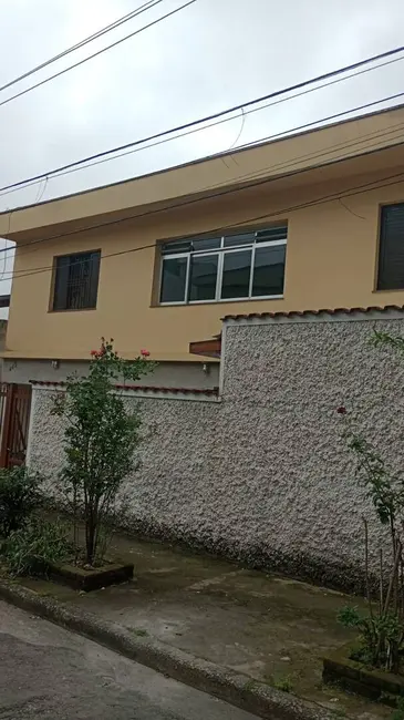 Foto 1 de Sobrado com 2 quartos para alugar, 130m2 em Vila Francisco Matarazzo, Santo Andre - SP