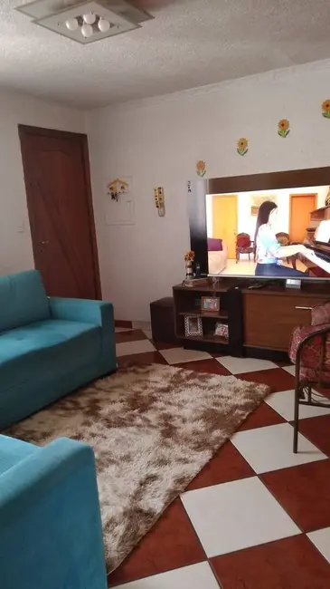 Foto 3 de Apartamento com 2 quartos para alugar, 54m2 em Vila Camilópolis, Santo Andre - SP