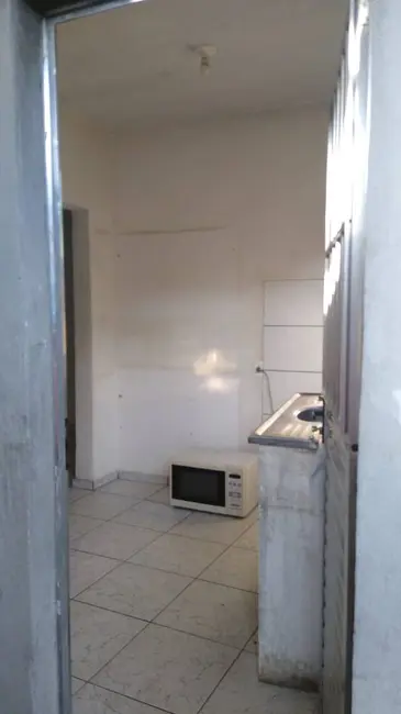 Casa com 1 quarto à venda, 35m2 em Jardim Santo André, Santo Andre - SP - imagem 3 Foto 3 de Casa com 1 quarto à venda, 35m2 em Jardim Santo André, Santo Andre - SP