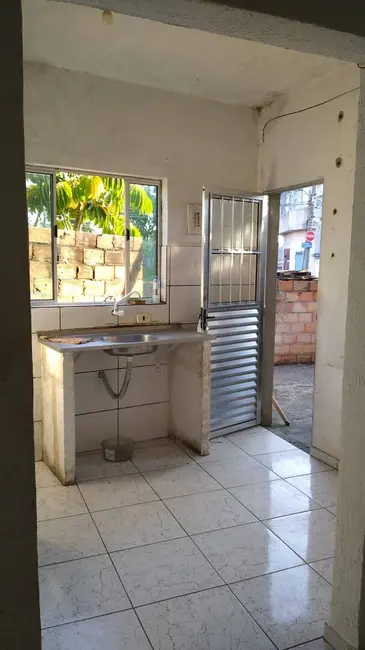 Casa com 1 quarto à venda, 35m2 em Jardim Santo André, Santo Andre - SP - imagem 4 Foto 4 de Casa com 1 quarto à venda, 35m2 em Jardim Santo André, Santo Andre - SP