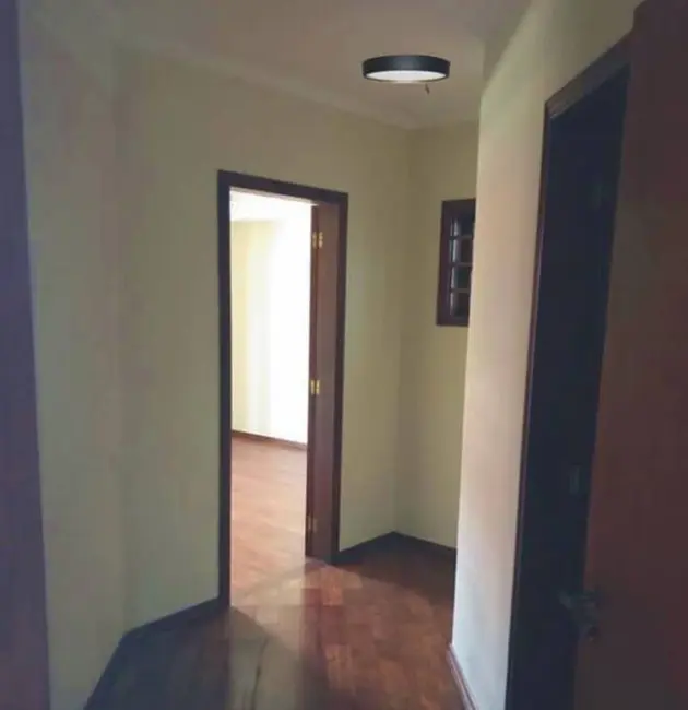 Sobrado com 3 quartos para alugar, 230m2 em Nova Petrópolis, Sao Bernardo Do Campo - SP - imagem 1 Foto 1 de Sobrado com 3 quartos para alugar, 230m2 em Nova Petrópolis, Sao Bernardo Do Campo - SP