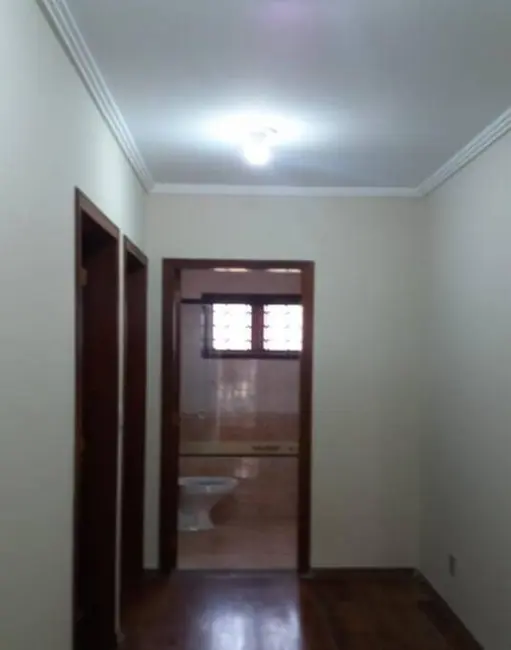 Sobrado com 3 quartos para alugar, 230m2 em Nova Petrópolis, Sao Bernardo Do Campo - SP - imagem 8 Foto 8 de Sobrado com 3 quartos para alugar, 230m2 em Nova Petrópolis, Sao Bernardo Do Campo - SP