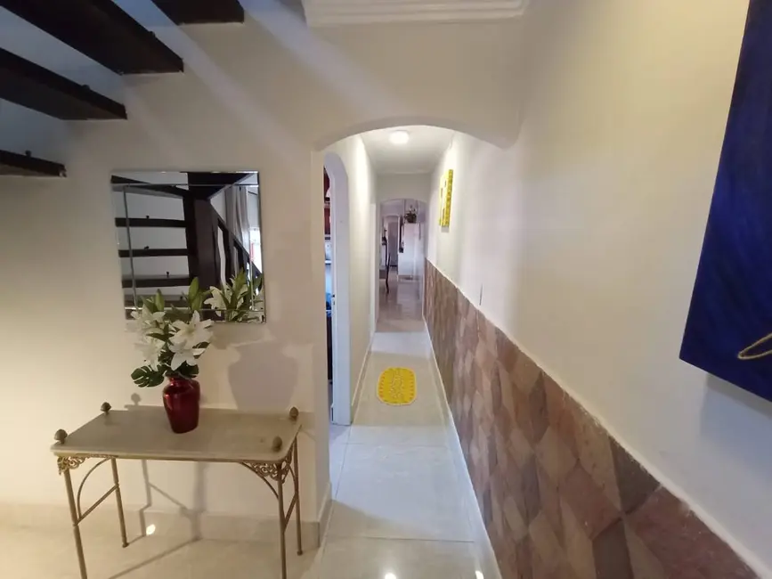Sobrado com 4 quartos à venda, 306m2 em Vila Valparaíso, Santo Andre - SP - imagem 9 Foto 9 de Sobrado com 4 quartos à venda, 306m2 em Vila Valparaíso, Santo Andre - SP