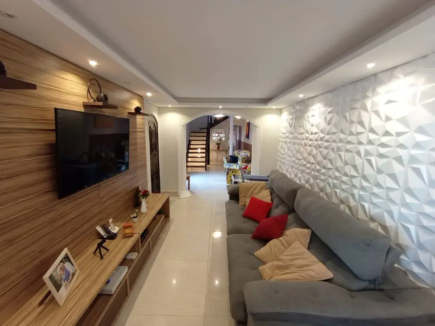 Sobrado com 4 quartos à venda, 306m2 em Vila Valparaíso, Santo Andre - SP - imagem 5 Foto 5 de Sobrado com 4 quartos à venda, 306m2 em Vila Valparaíso, Santo Andre - SP