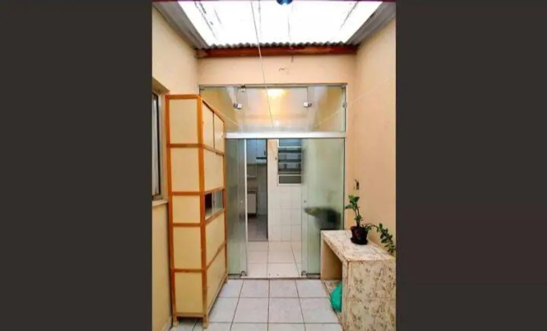 Apartamento com 2 quartos para alugar, 54m2 em Santa Terezinha, Santo Andre - SP - imagem 2 Foto 2 de Apartamento com 2 quartos para alugar, 54m2 em Santa Terezinha, Santo Andre - SP