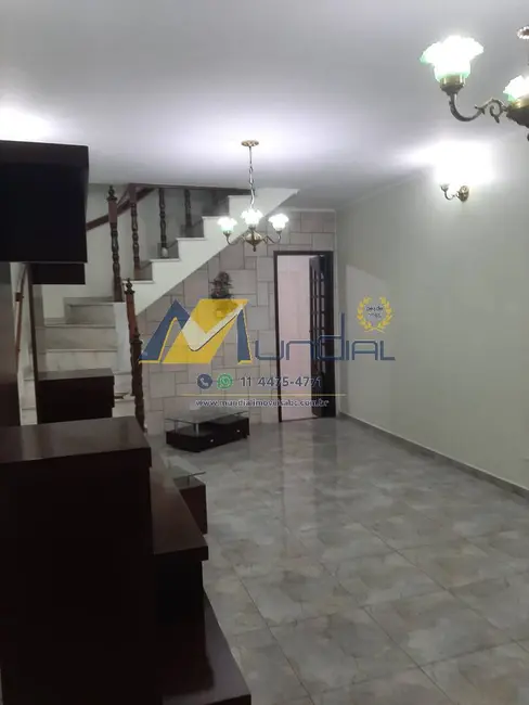 Sobrado com 3 quartos para alugar, 180m2 em Vila Camilópolis, Santo Andre - SP - imagem 3 Foto 3 de Sobrado com 3 quartos para alugar, 180m2 em Vila Camilópolis, Santo Andre - SP