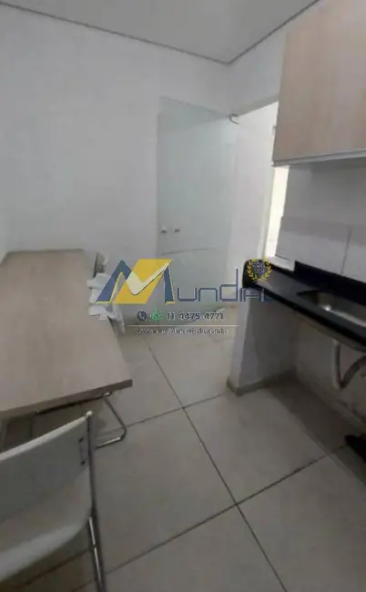Foto 2 de Armazém / Galpão para alugar, 750m2 em Parque Erasmo Assunção, Santo Andre - SP