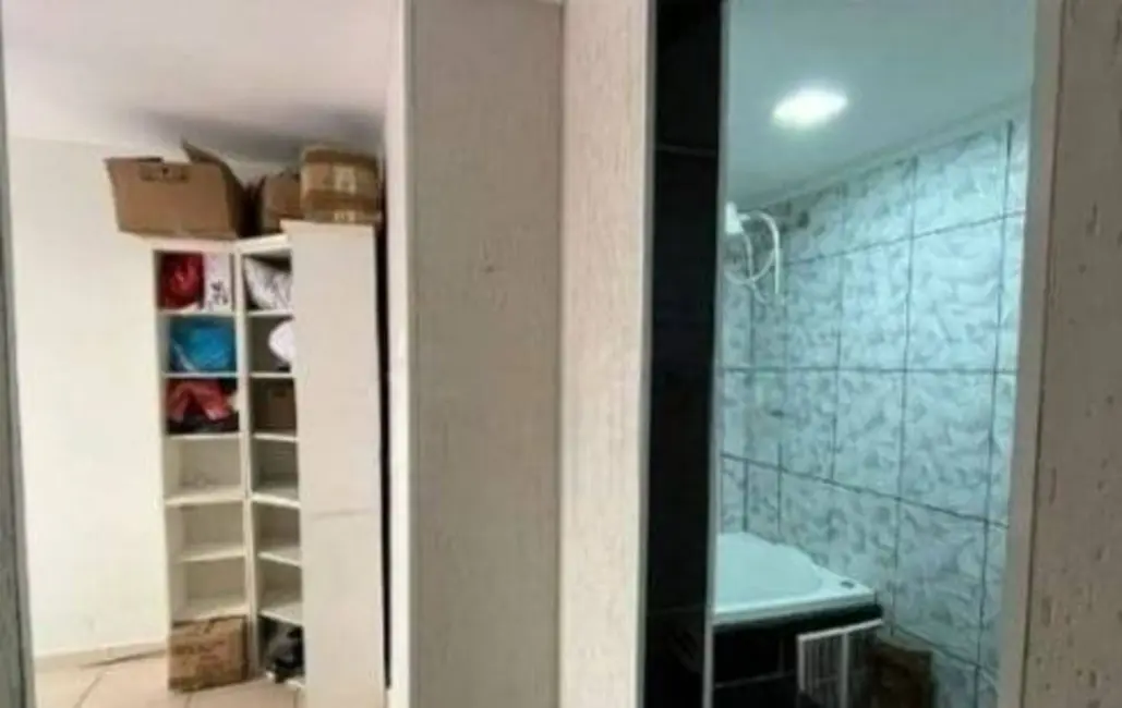 Foto 3 de Apartamento com 2 quartos à venda, 50m2 em Parque São Vicente, Maua - SP