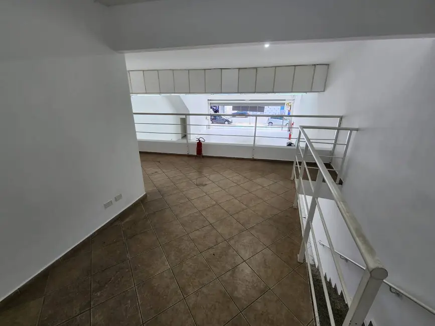 Foto 2 de Armazém / Galpão à venda, 340m2 em Vila Linda, Santo Andre - SP