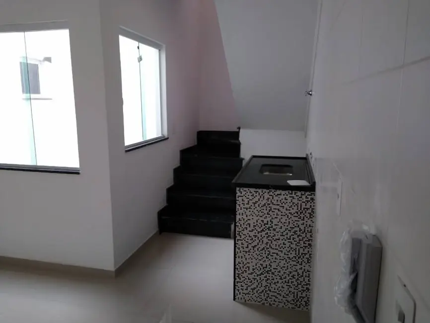Foto 3 de Cobertura com 2 quartos para alugar, 89m2 em Parque Gerassi, Santo Andre - SP
