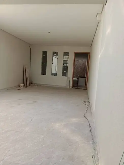 Foto 4 de Casa com 3 quartos para alugar, 160m2 em Vila Curuçá, Santo Andre - SP