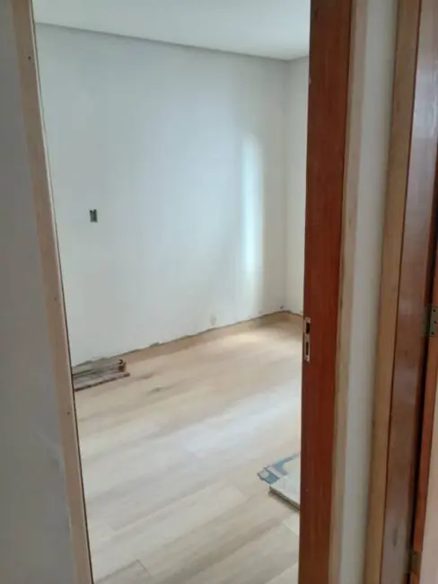 Foto 2 de Casa com 3 quartos para alugar, 160m2 em Vila Curuçá, Santo Andre - SP