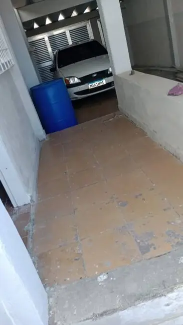 Casa com 2 quartos para alugar, 80m2 em Vila Clarice, Santo Andre - SP - imagem 1 Foto 1 de Casa com 2 quartos para alugar, 80m2 em Vila Clarice, Santo Andre - SP