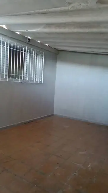 Casa com 2 quartos para alugar, 80m2 em Vila Clarice, Santo Andre - SP - imagem 3 Foto 3 de Casa com 2 quartos para alugar, 80m2 em Vila Clarice, Santo Andre - SP