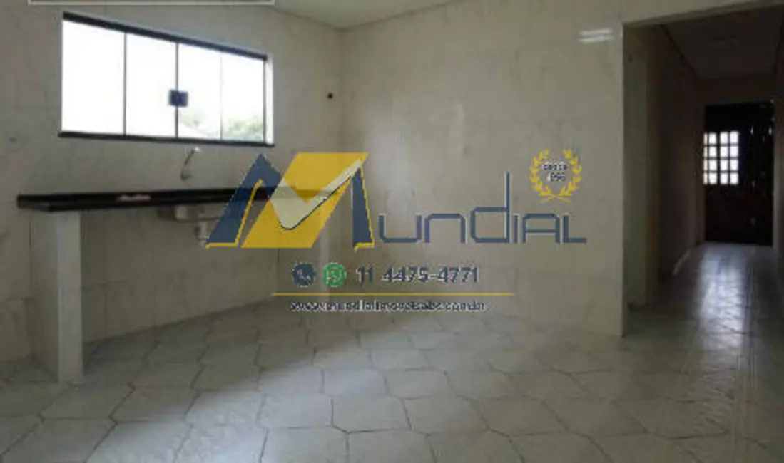 Sobrado com 3 quartos para alugar, 130m2 em Parque Erasmo Assunção, Santo Andre - SP - imagem 8 Foto 8 de Sobrado com 3 quartos para alugar, 130m2 em Parque Erasmo Assunção, Santo Andre - SP