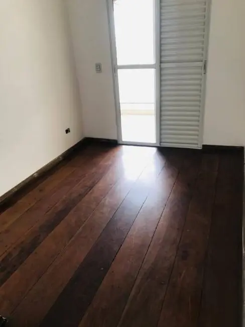 Casa com 2 quartos para alugar, 45m2 em Parque Jaçatuba, Santo Andre - SP - imagem 4 Foto 4 de Casa com 2 quartos para alugar, 45m2 em Parque Jaçatuba, Santo Andre - SP