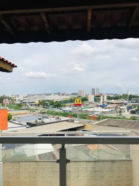 Casa com 2 quartos para alugar, 45m2 em Parque Jaçatuba, Santo Andre - SP - imagem 3 Foto 3 de Casa com 2 quartos para alugar, 45m2 em Parque Jaçatuba, Santo Andre - SP