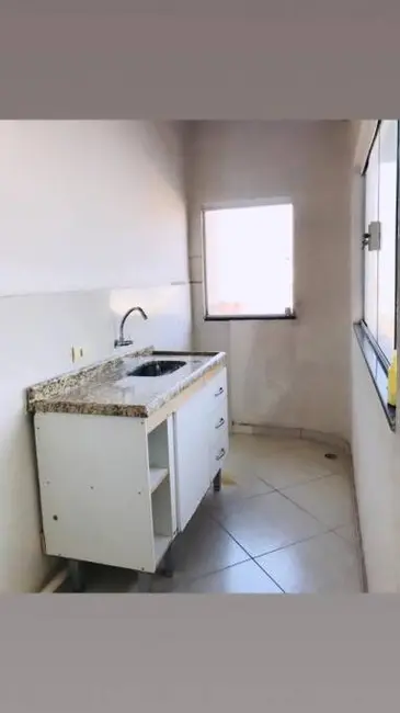 Casa com 2 quartos para alugar, 45m2 em Parque Jaçatuba, Santo Andre - SP - imagem 5 Foto 5 de Casa com 2 quartos para alugar, 45m2 em Parque Jaçatuba, Santo Andre - SP