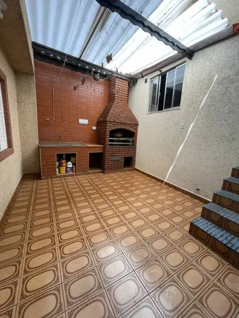 Sobrado com 3 quartos para alugar, 193m2 em Jardim Santo Alberto, Santo Andre - SP - imagem 6 Foto 6 de Sobrado com 3 quartos para alugar, 193m2 em Jardim Santo Alberto, Santo Andre - SP