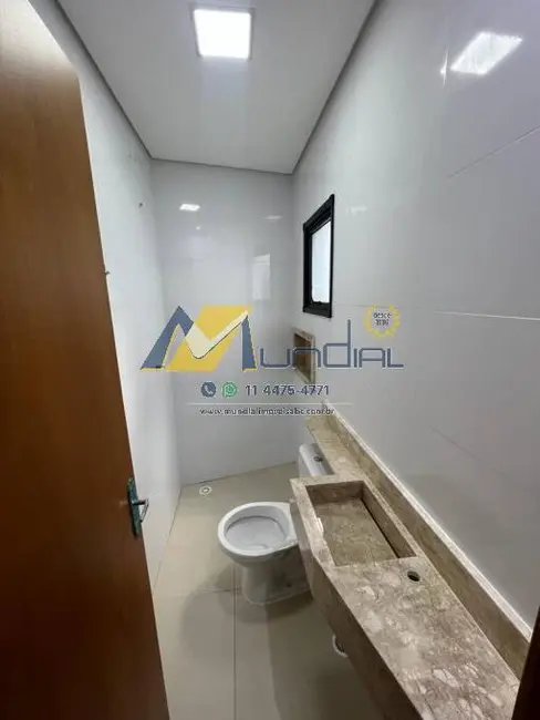 Sobrado com 2 quartos para alugar, 53m2 em Vila Clarice, Santo Andre - SP - imagem 3 Foto 3 de Sobrado com 2 quartos para alugar, 53m2 em Vila Clarice, Santo Andre - SP