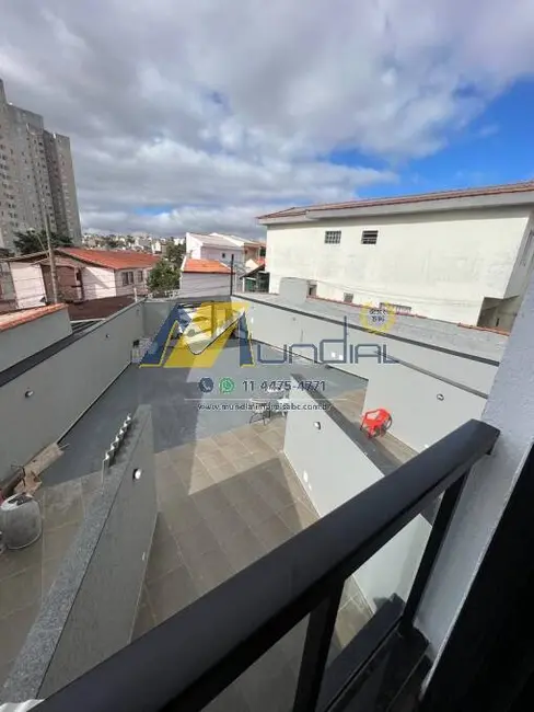 Sobrado com 2 quartos para alugar, 53m2 em Vila Clarice, Santo Andre - SP - imagem 4 Foto 4 de Sobrado com 2 quartos para alugar, 53m2 em Vila Clarice, Santo Andre - SP