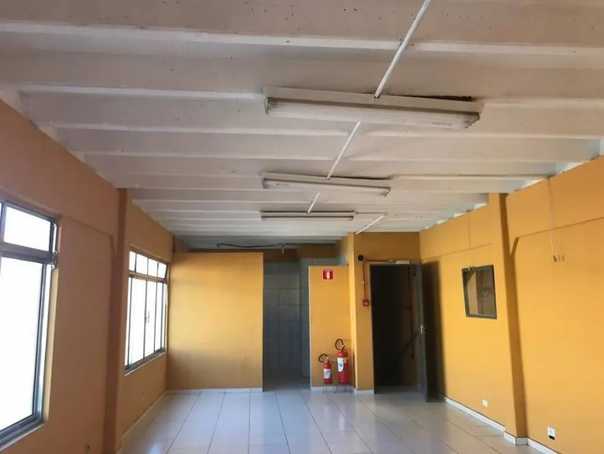 Armazém / Galpão à venda, 1056m2 em Sertãozinho, Maua - SP - imagem 2 Foto 2 de Armazém / Galpão à venda, 1056m2 em Sertãozinho, Maua - SP