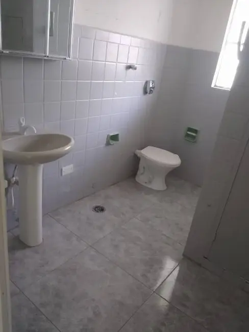 Foto 7 de Casa com 2 quartos para alugar, 129m2 em Vila Bastos, Santo Andre - SP
