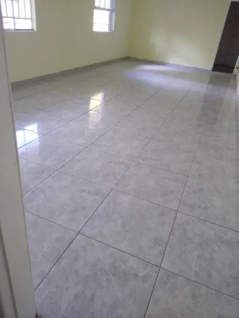 Foto 6 de Casa com 2 quartos para alugar, 129m2 em Vila Bastos, Santo Andre - SP