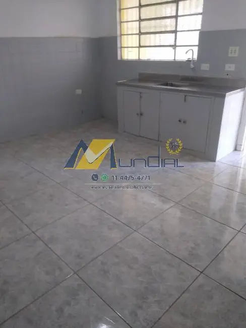 Foto 5 de Casa com 2 quartos para alugar, 129m2 em Vila Bastos, Santo Andre - SP