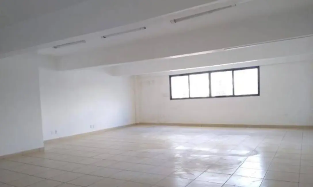 Sala Comercial à venda, 332m2 em Santo Antônio, Sao Caetano Do Sul - SP - imagem 2 Foto 2 de Sala Comercial à venda, 332m2 em Santo Antônio, Sao Caetano Do Sul - SP