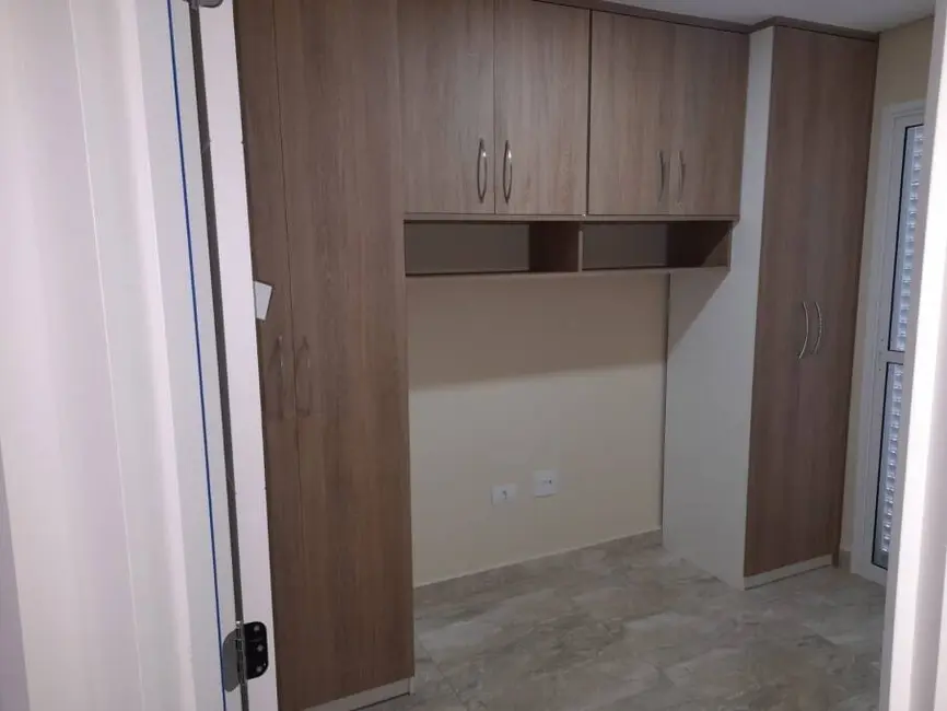 Apartamento com 2 quartos para alugar, 56m2 em Vila Scarpelli, Santo Andre - SP - imagem 1 Foto 1 de Apartamento com 2 quartos para alugar, 56m2 em Vila Scarpelli, Santo Andre - SP