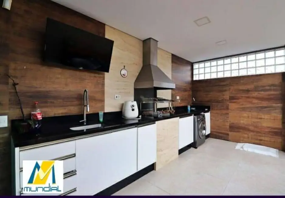 Sobrado com 3 quartos à venda, 240m2 em Parque Novo Oratório, Santo Andre - SP - imagem 1 Foto 1 de Sobrado com 3 quartos à venda, 240m2 em Parque Novo Oratório, Santo Andre - SP