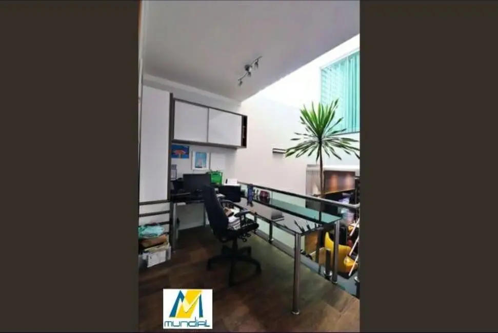 Sobrado com 3 quartos à venda, 240m2 em Parque Novo Oratório, Santo Andre - SP - imagem 9 Foto 9 de Sobrado com 3 quartos à venda, 240m2 em Parque Novo Oratório, Santo Andre - SP