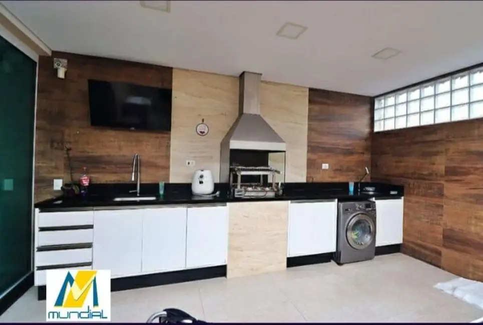 Sobrado com 3 quartos à venda, 240m2 em Parque Novo Oratório, Santo Andre - SP - imagem 5 Foto 5 de Sobrado com 3 quartos à venda, 240m2 em Parque Novo Oratório, Santo Andre - SP
