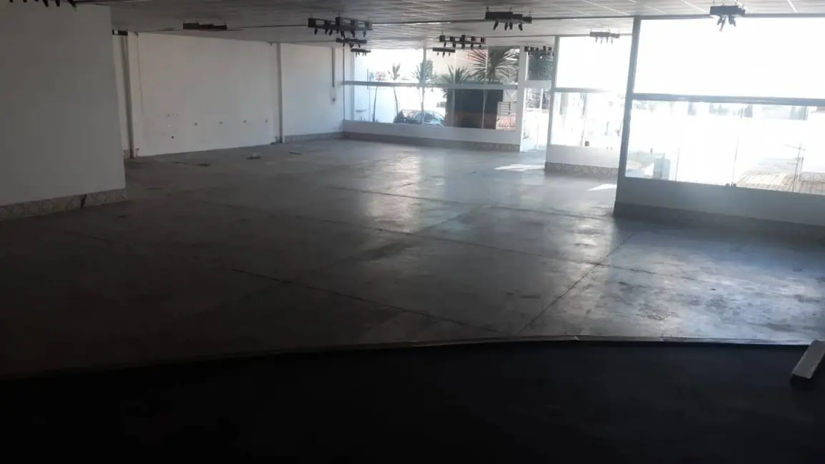 Sala Comercial à venda, 700m2 em Vila Homero Thon, Santo Andre - SP - imagem 3 Foto 3 de Sala Comercial à venda, 700m2 em Vila Homero Thon, Santo Andre - SP