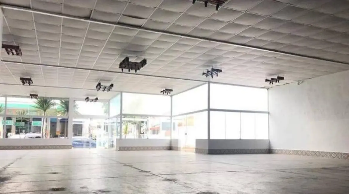 Sala Comercial à venda, 700m2 em Vila Homero Thon, Santo Andre - SP - imagem 2 Foto 2 de Sala Comercial à venda, 700m2 em Vila Homero Thon, Santo Andre - SP