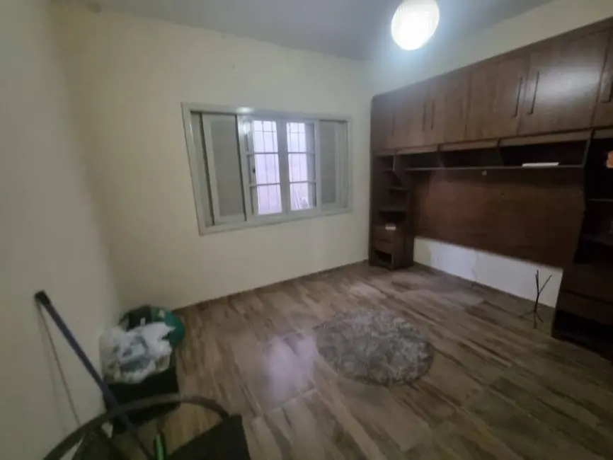 Casa para alugar, 181m2 em Vila Curuçá, Santo Andre - SP - imagem 1 Foto 1 de Casa para alugar, 181m2 em Vila Curuçá, Santo Andre - SP