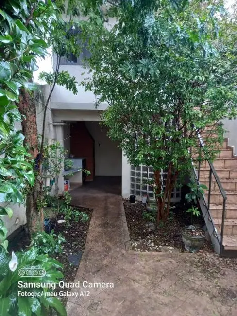 Foto 9 de Sobrado com 3 quartos para alugar, 246m2 em Vila Alzira, Santo Andre - SP