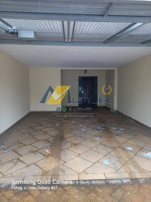 Sobrado com 3 quartos para alugar, 246m2 em Vila Alzira, Santo Andre - SP - imagem 8 Foto 8 de Sobrado com 3 quartos para alugar, 246m2 em Vila Alzira, Santo Andre - SP