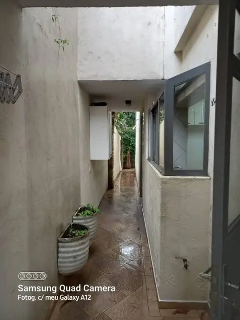 Foto 4 de Sobrado com 3 quartos para alugar, 246m2 em Vila Alzira, Santo Andre - SP