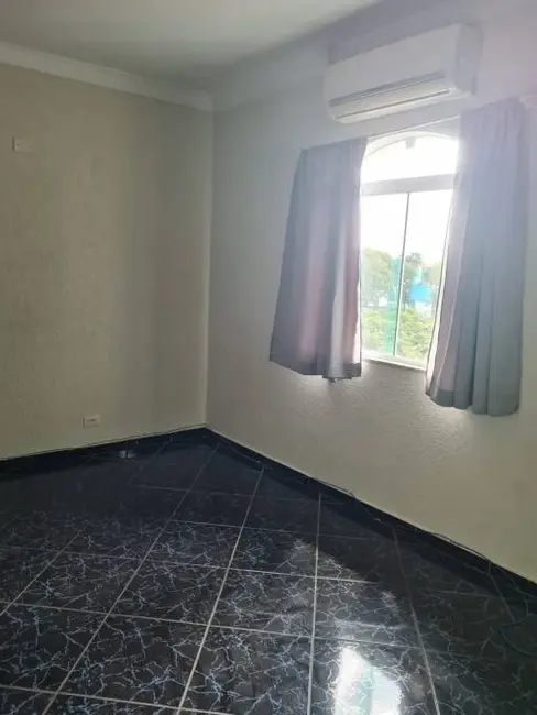 Foto 3 de Casa com 4 quartos para alugar, 400m2 em Jardim Rina, Santo Andre - SP