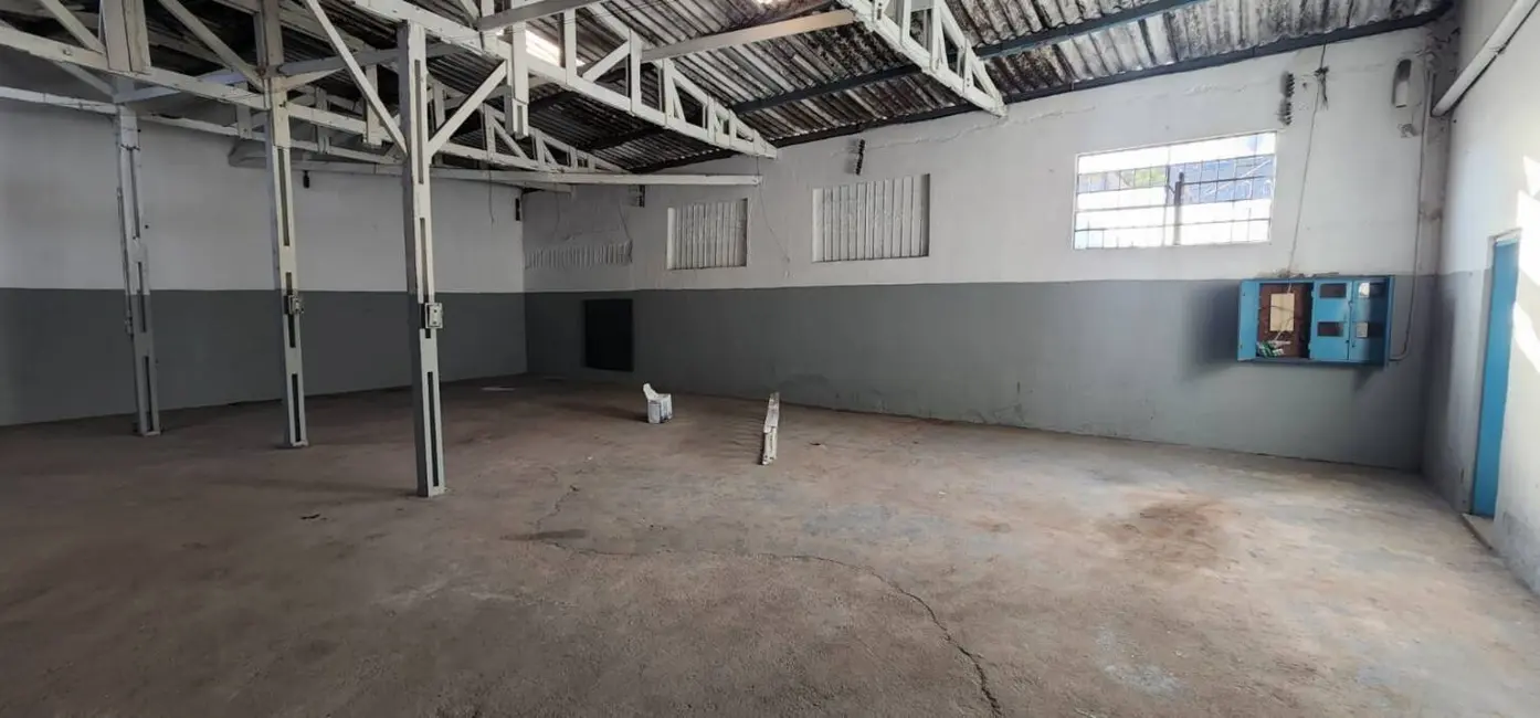 Armazém / Galpão à venda, 480m2 em Inamar, Diadema - SP - imagem 2 Foto 2 de Armazém / Galpão à venda, 480m2 em Inamar, Diadema - SP