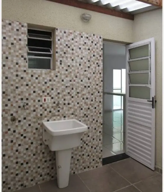 Apartamento com 2 quartos para alugar, 52m2 em Utinga, Santo Andre - SP - imagem 6 Foto 6 de Apartamento com 2 quartos para alugar, 52m2 em Utinga, Santo Andre - SP
