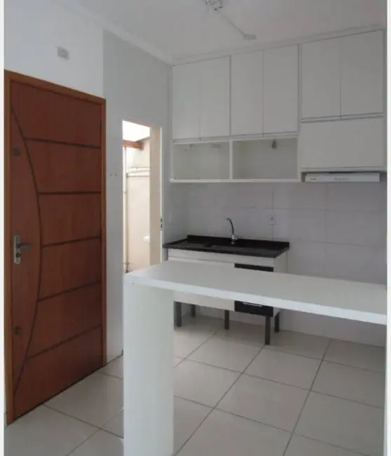 Apartamento com 2 quartos para alugar, 52m2 em Utinga, Santo Andre - SP - imagem 1 Foto 1 de Apartamento com 2 quartos para alugar, 52m2 em Utinga, Santo Andre - SP
