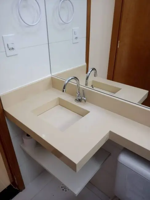 Apartamento com 2 quartos para alugar em Vila Eldízia, Santo Andre - SP - imagem 2 Foto 2 de Apartamento com 2 quartos para alugar em Vila Eldízia, Santo Andre - SP
