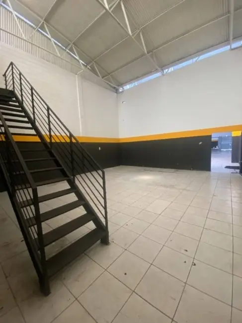 Foto 3 de Sala Comercial para alugar, 30m2 em Vila Alto de Santo André, Santo Andre - SP